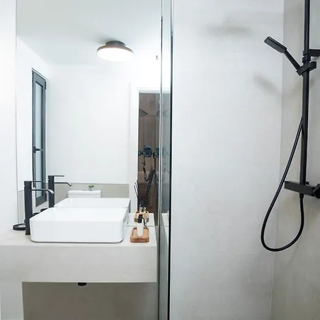 Apartment Kolonaki Semi-basement For 3 Pers Athens