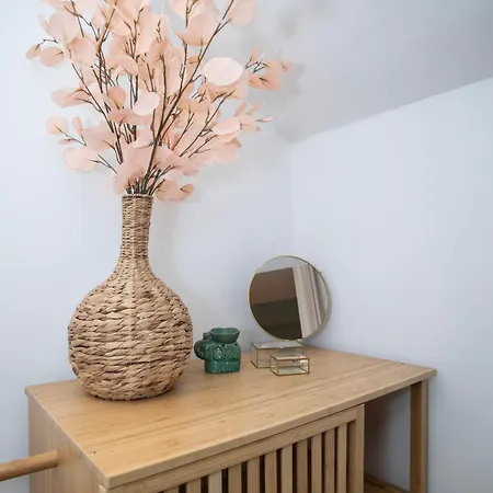 Apartment Kolonaki Semi-basement For 3 Pers *